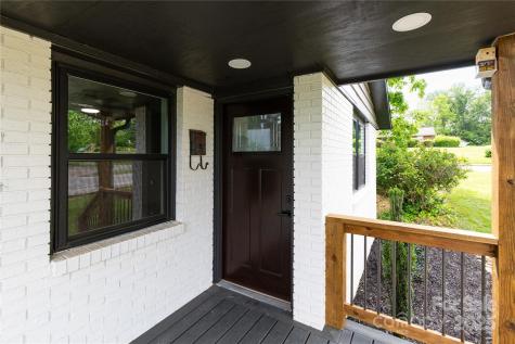 3 High Meadow Road Asheville NC 28803