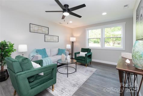 3 High Meadow Road Asheville NC 28803