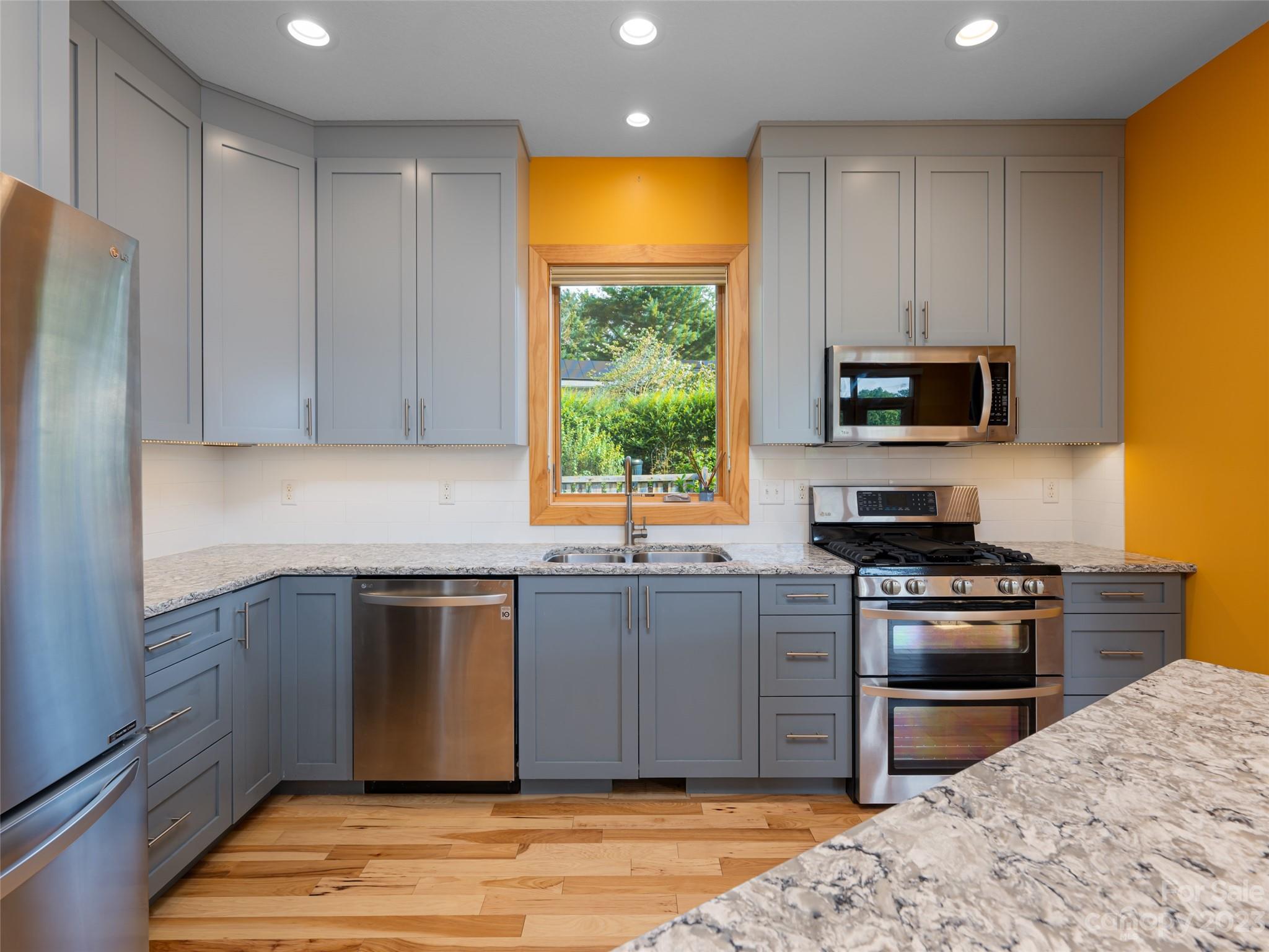 302 Lakewood Drive Asheville NC 28803