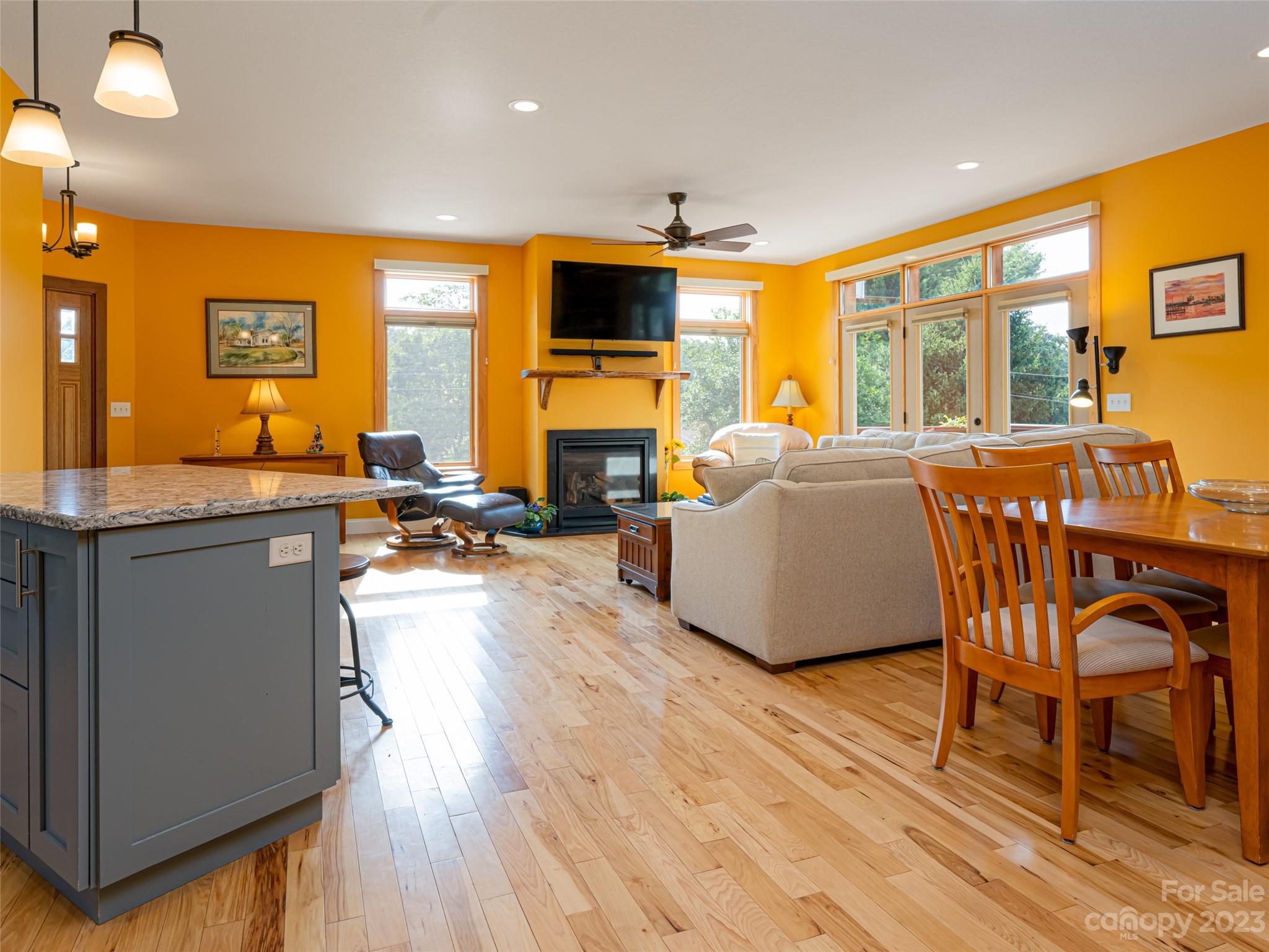 302 Lakewood Drive Asheville NC 28803
