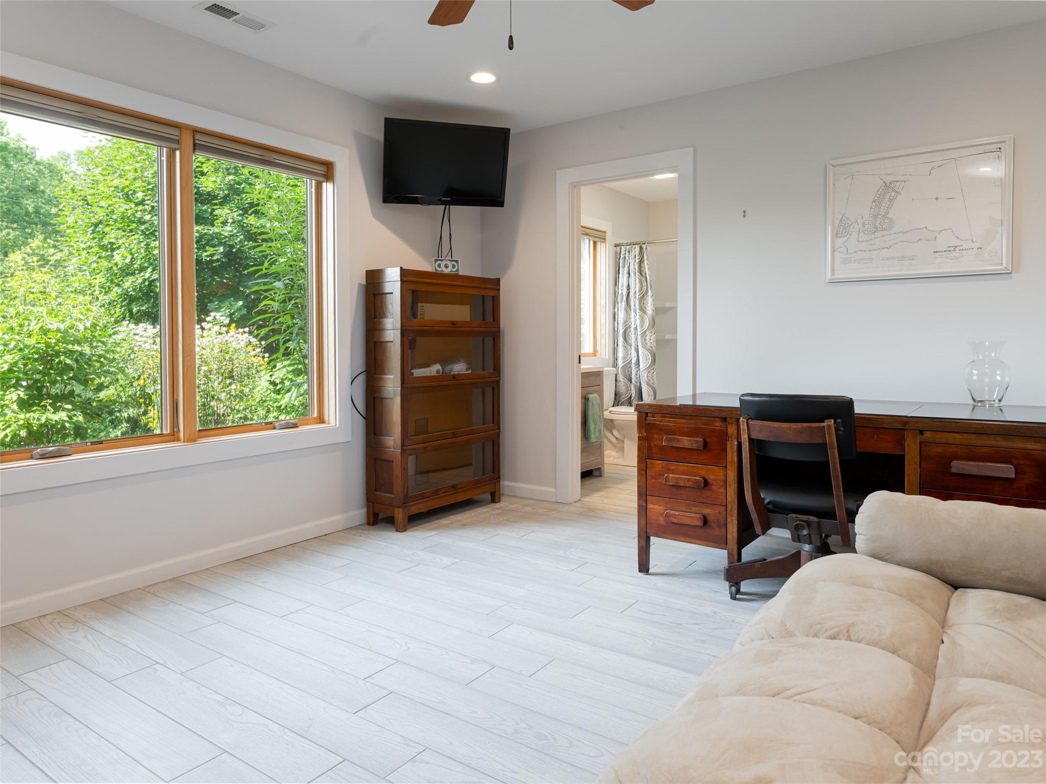 302 Lakewood Drive Asheville NC 28803