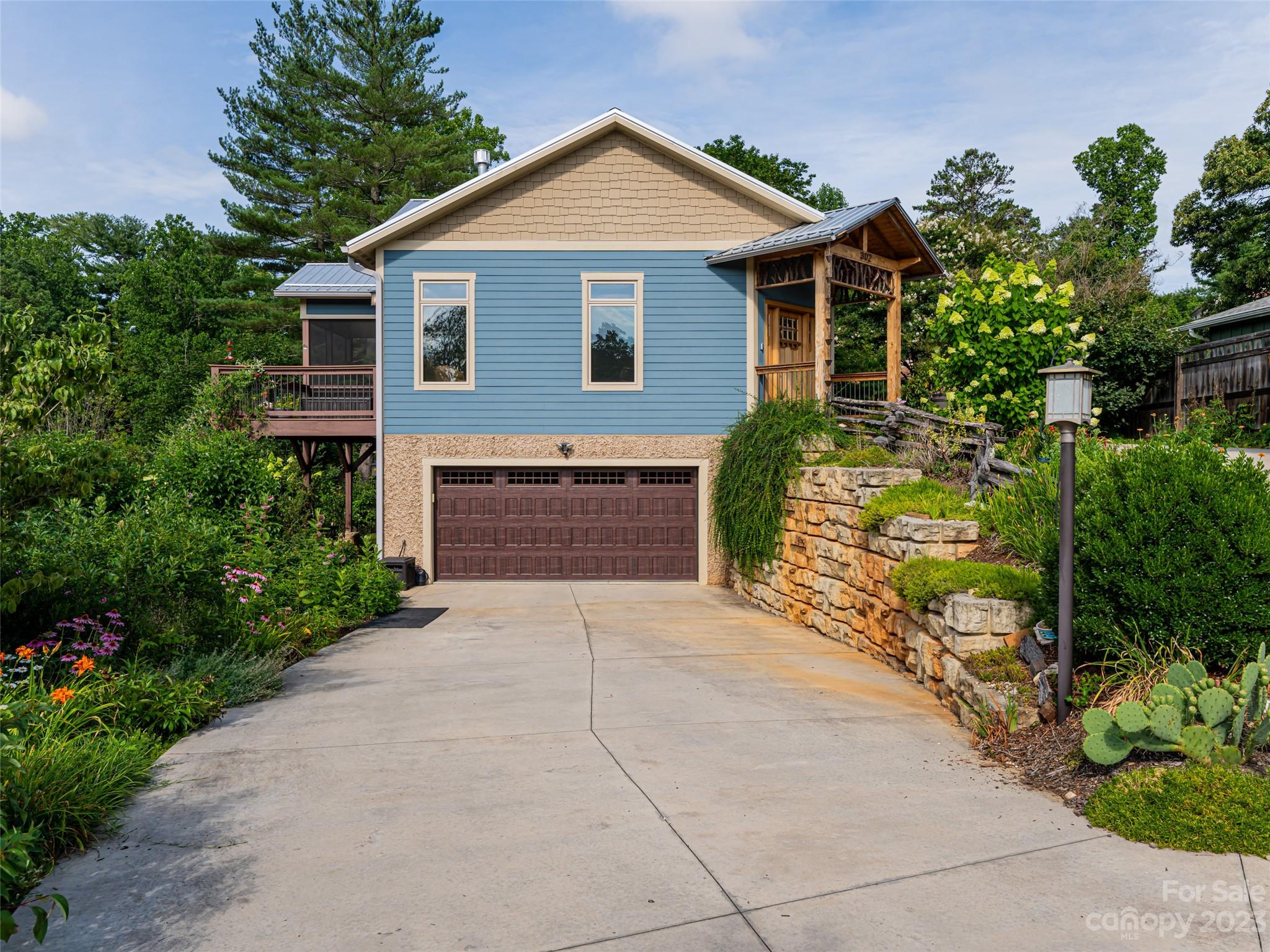 302 Lakewood Drive Asheville NC 28803
