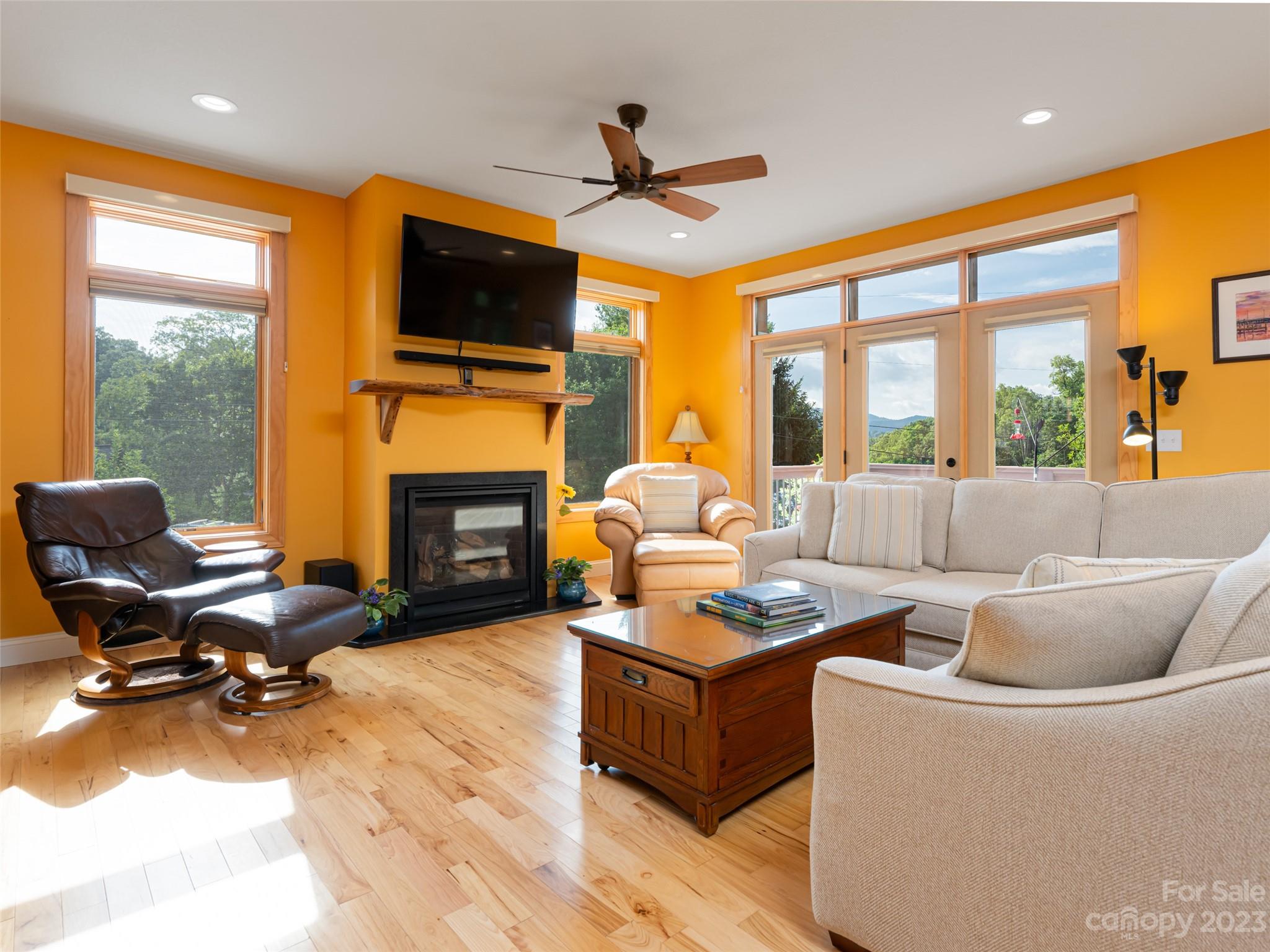 302 Lakewood Drive Asheville NC 28803
