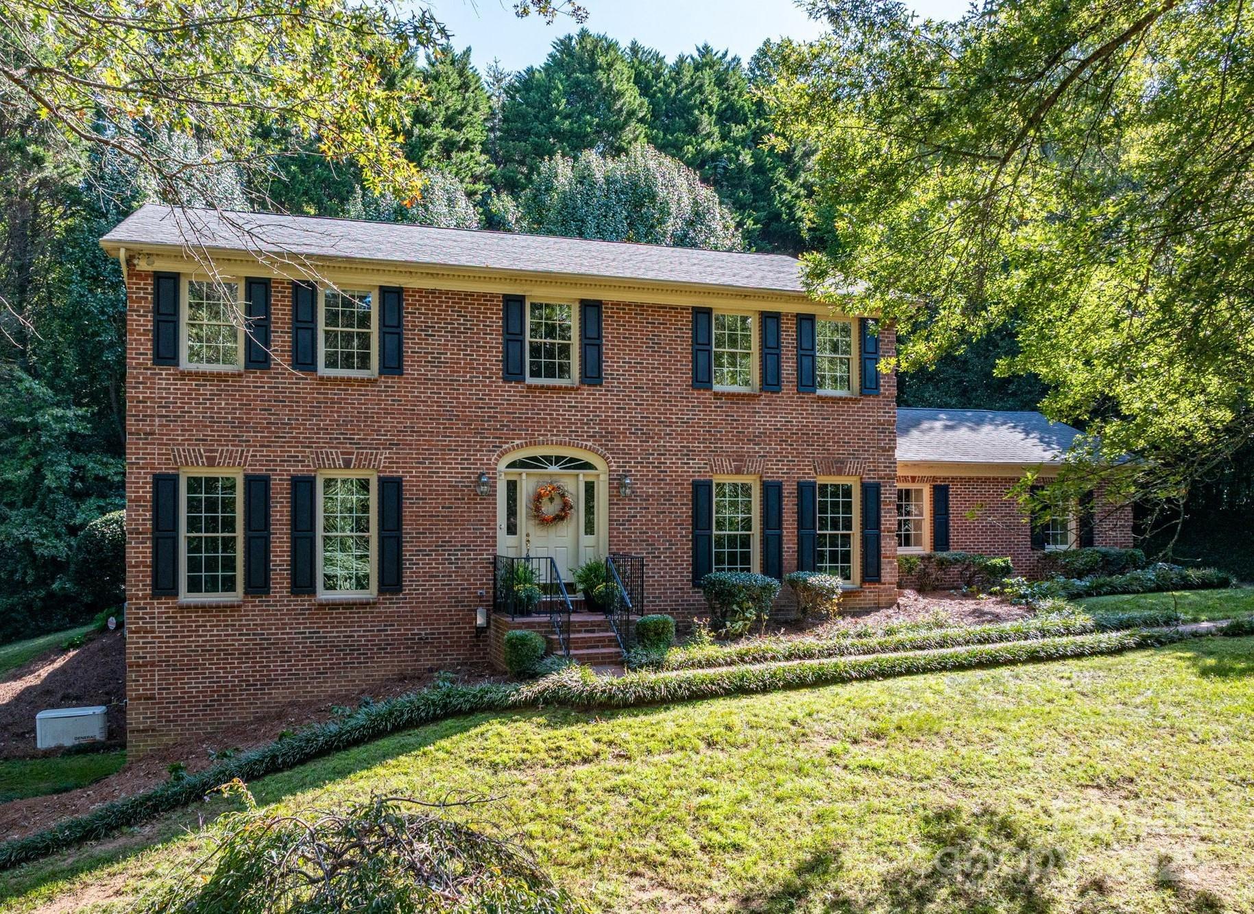 240 37th Avenue Place NW Hickory NC 28601