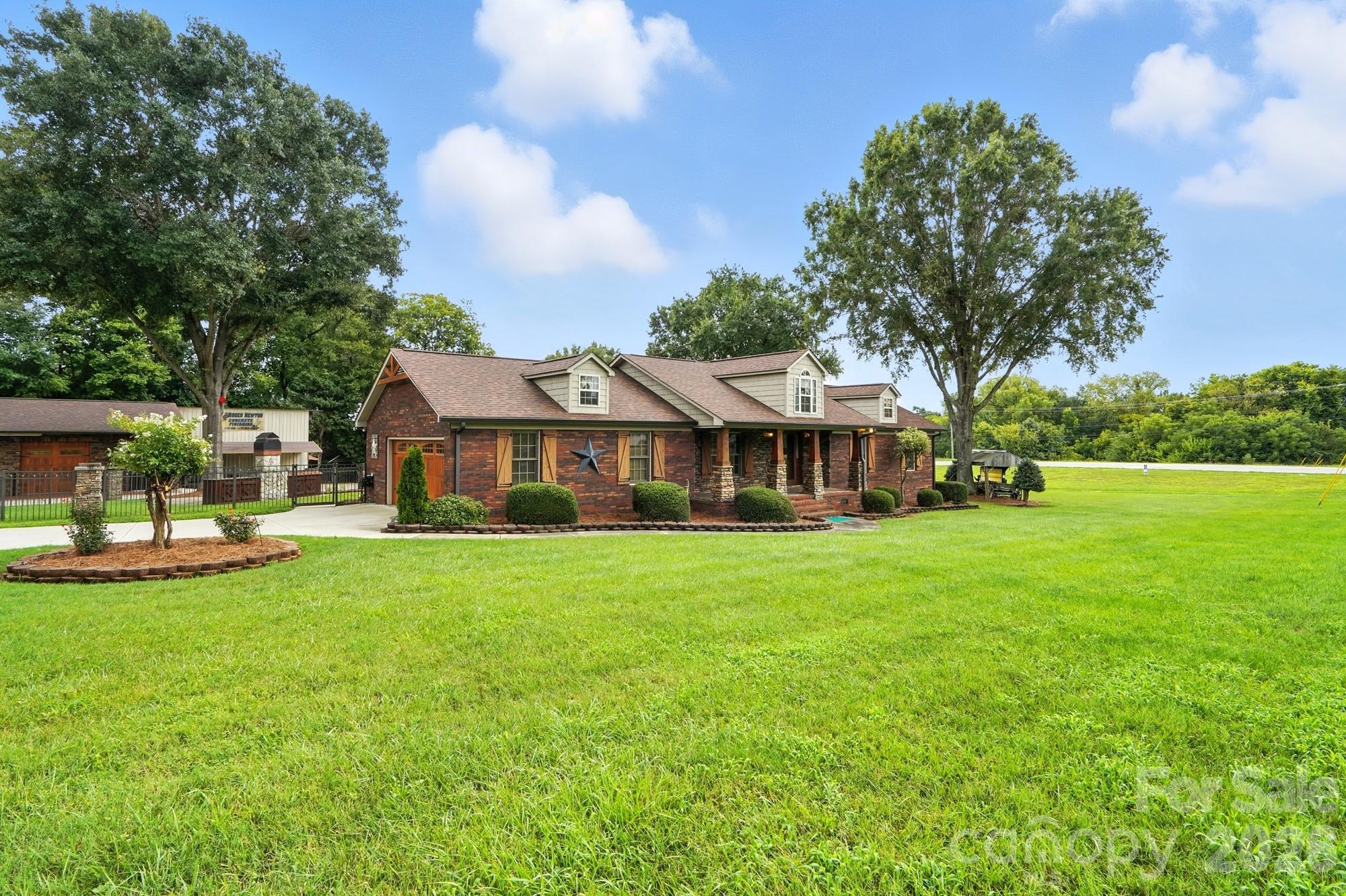 3369 Roberta Road Concord NC 28027
