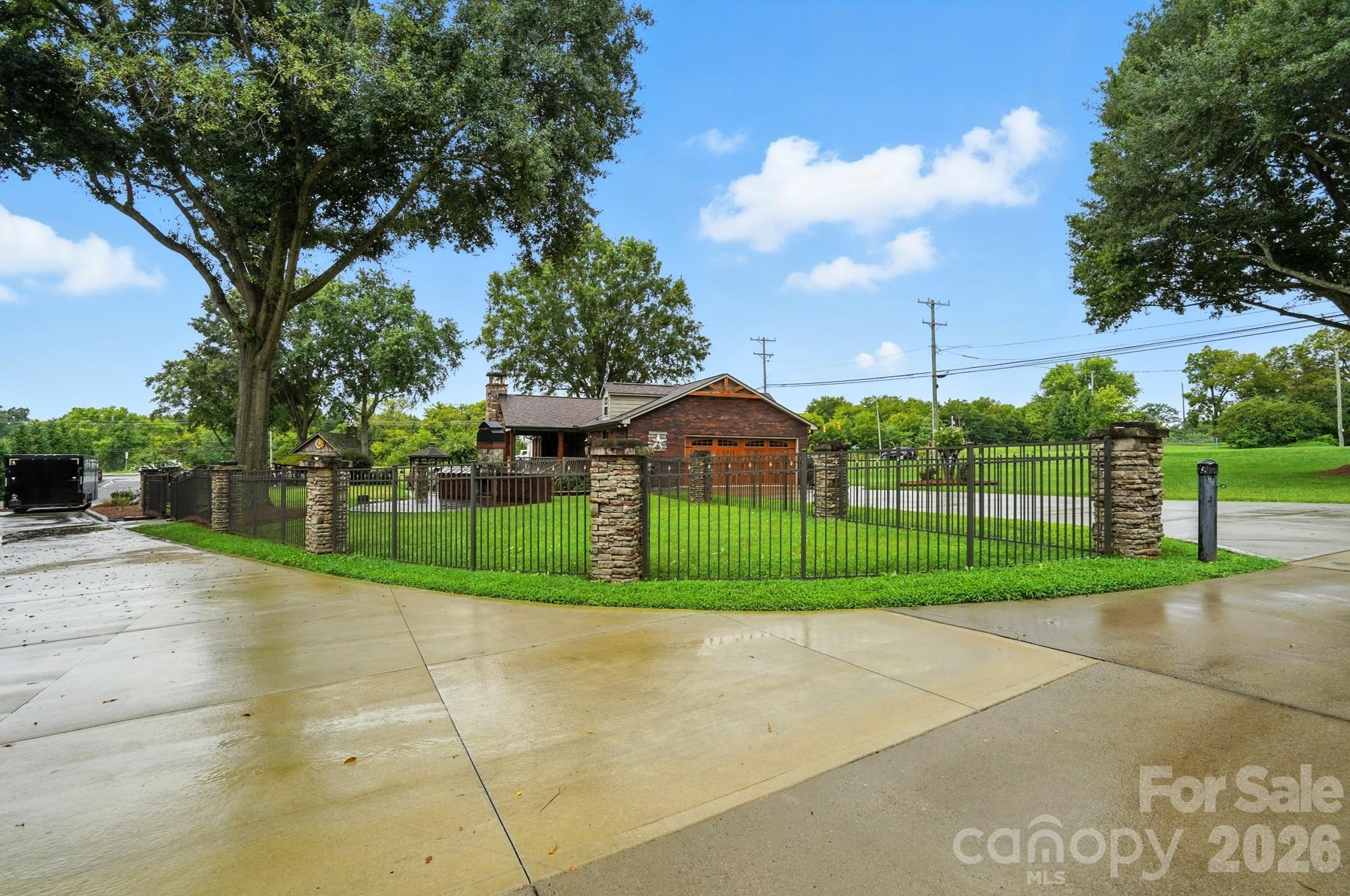 3369 Roberta Road Concord NC 28027