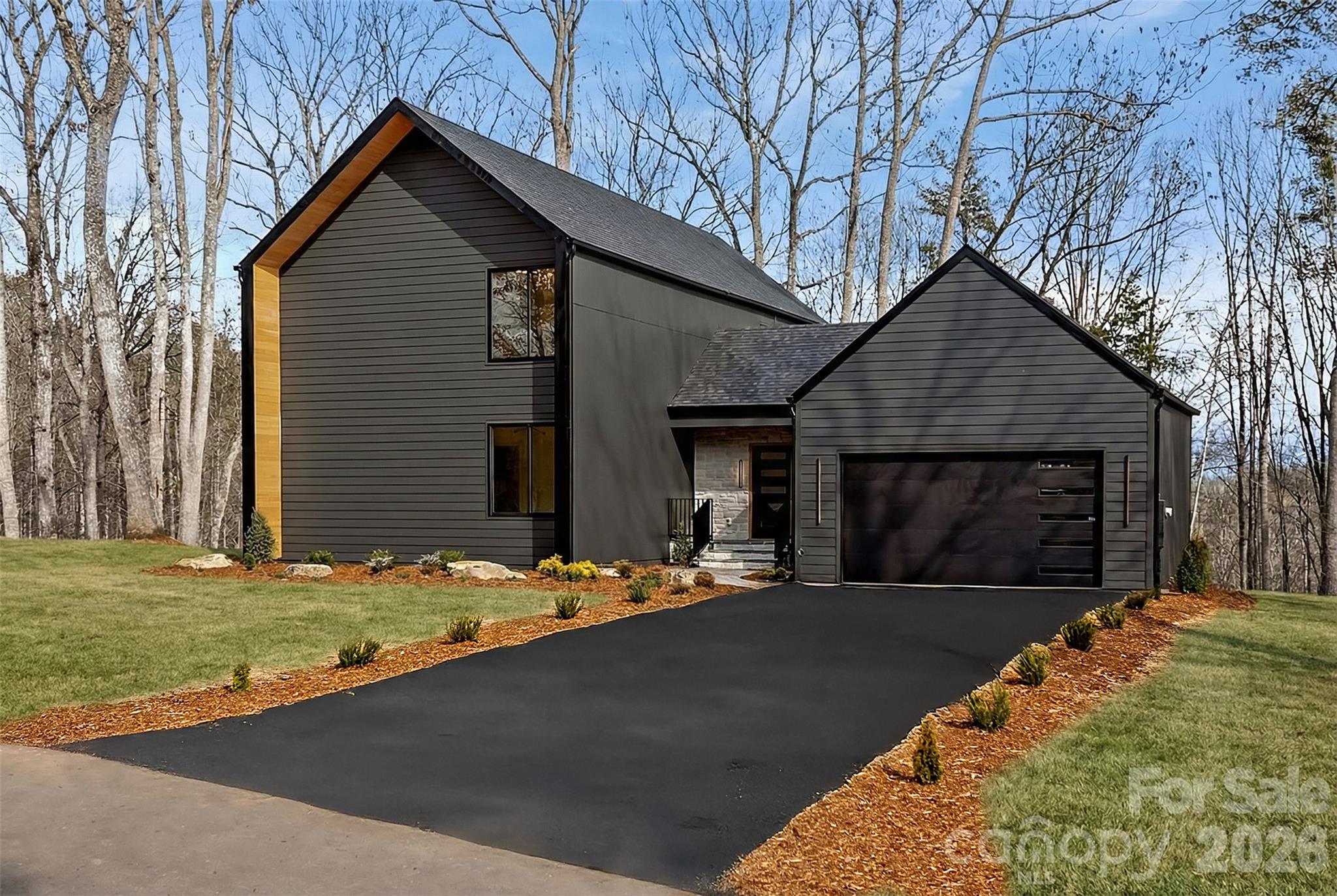 643 Settlers Trail Mars Hill NC 28754