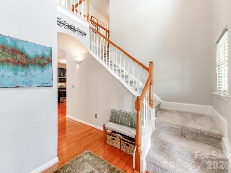 6135 Maple Leaf Avenue Harrisburg NC 28075