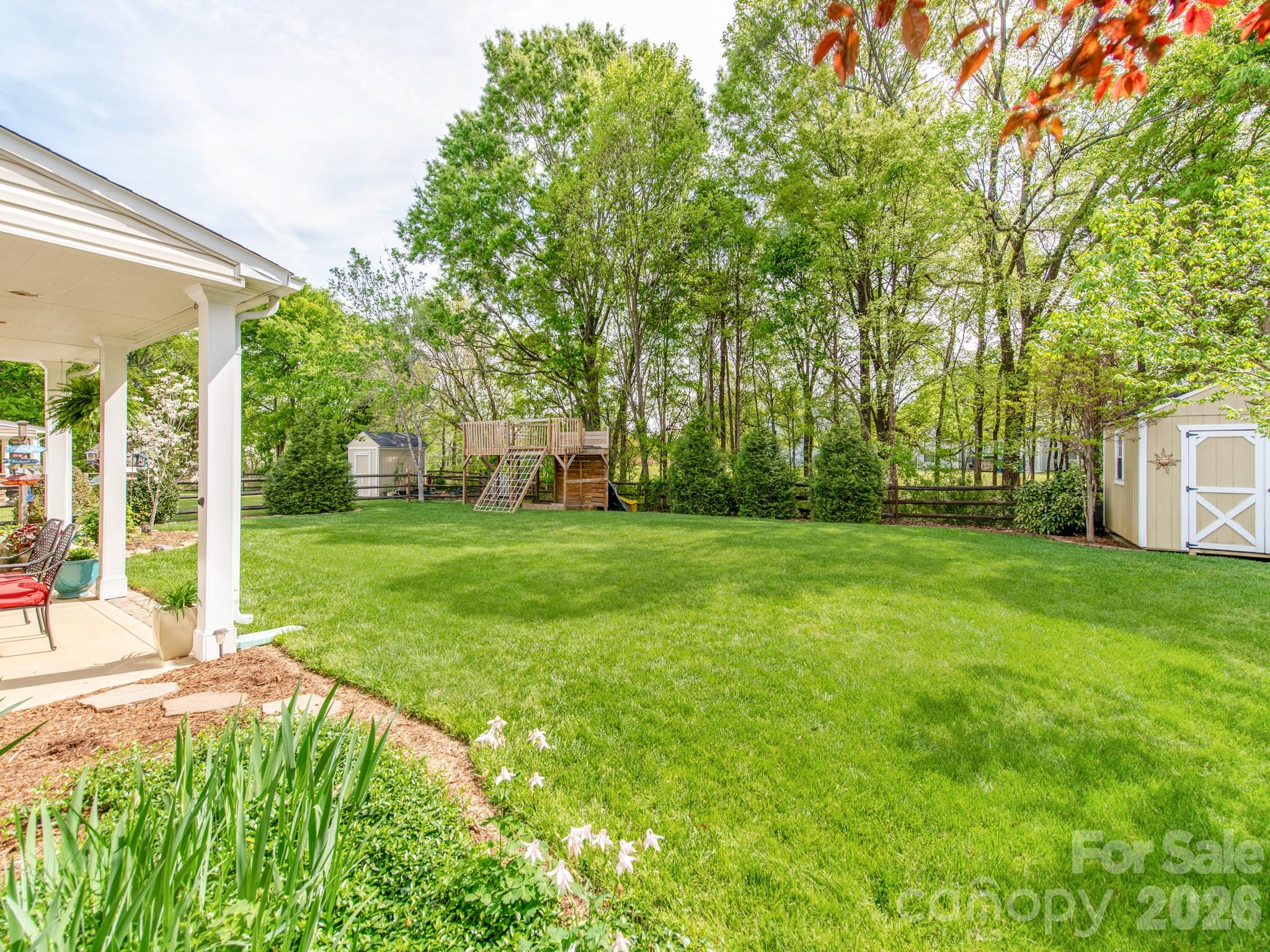 6135 Maple Leaf Avenue Harrisburg NC 28075