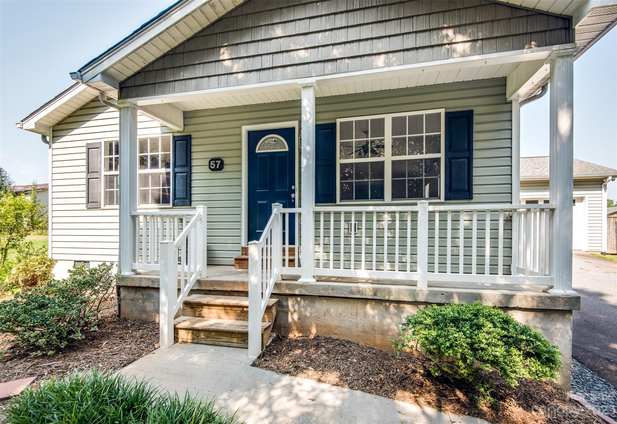 57 26th Street NW Hickory NC 28601