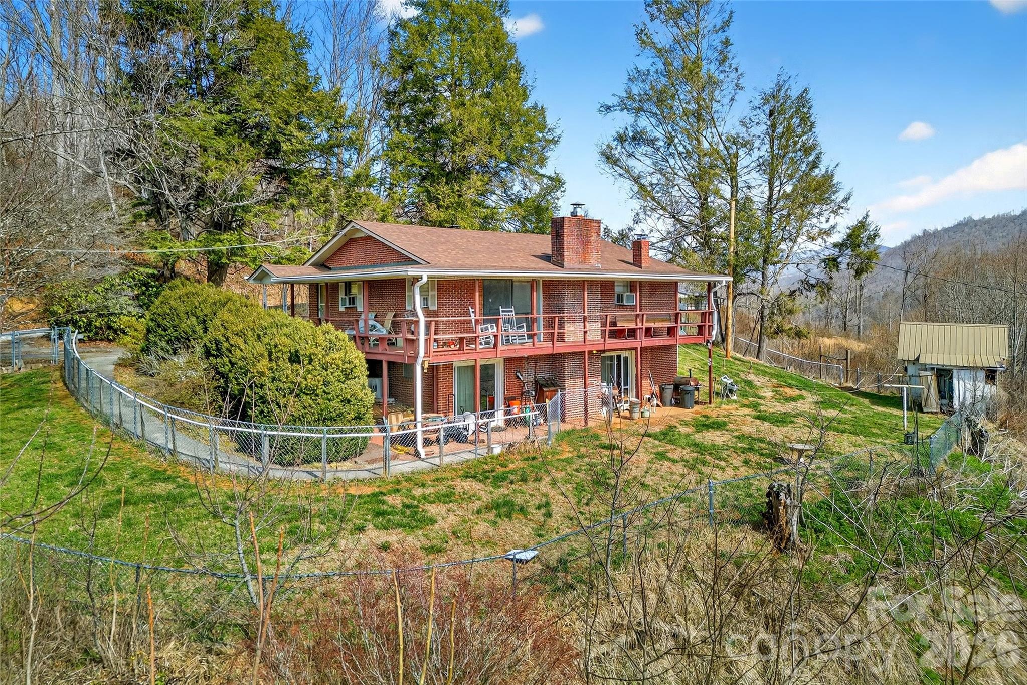 1306 Fork Mountain Road Bakersville NC 28705