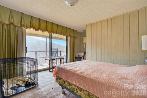 1306 Fork Mountain Road Bakersville NC 28705