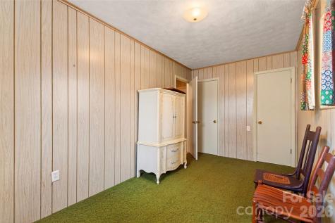 1306 Fork Mountain Road Bakersville NC 28705