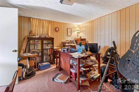 1306 Fork Mountain Road Bakersville NC 28705
