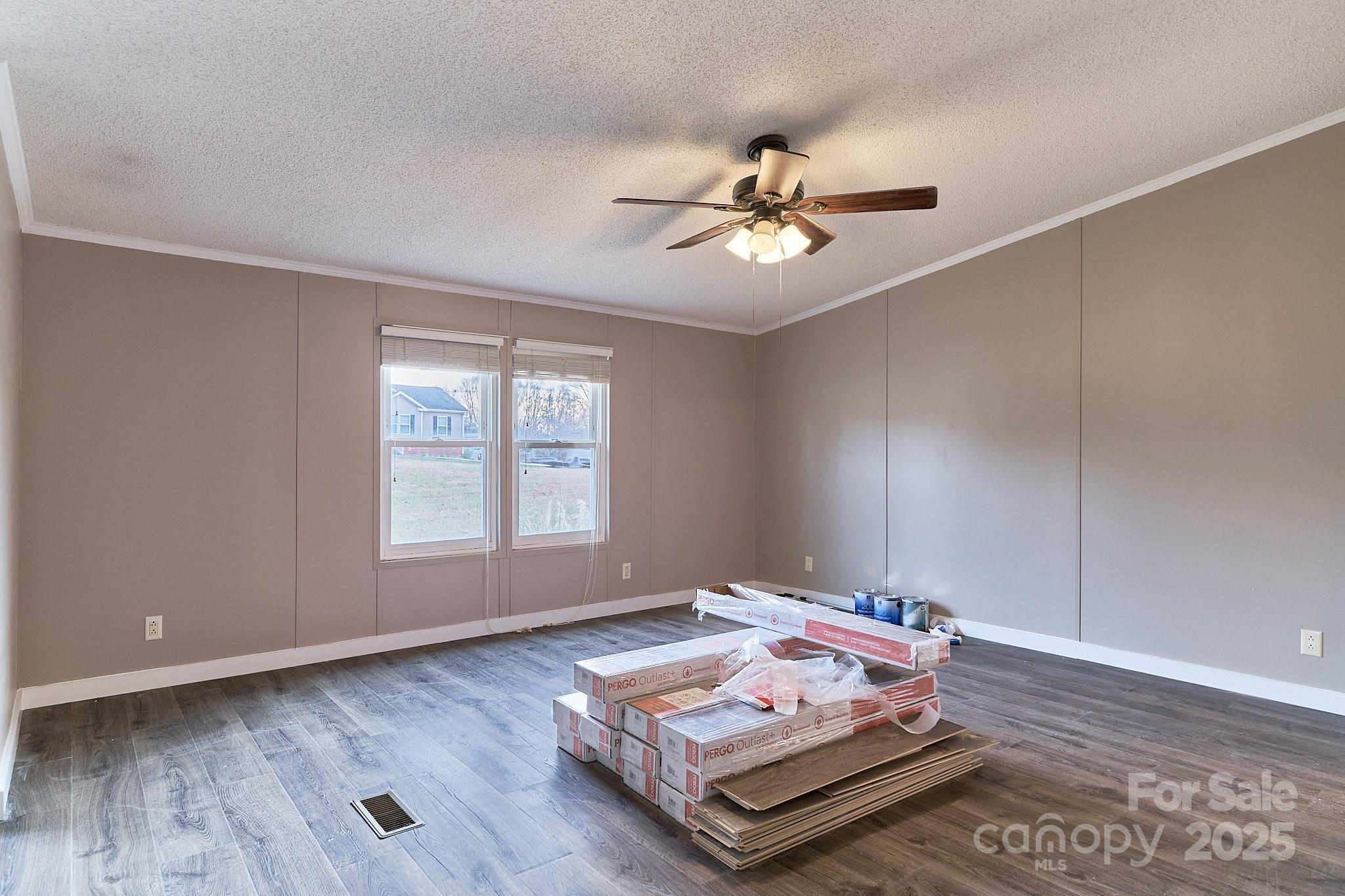 242 Granite Ridge Lane Winston Salem NC 27107