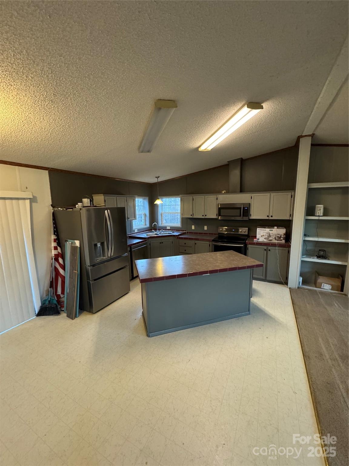 242 Granite Ridge Lane Winston Salem NC 27107