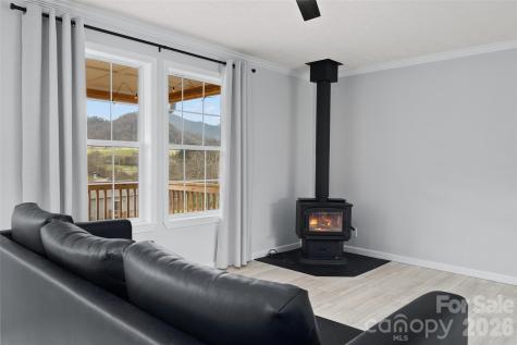 105 Stormy Way Waynesville NC 28785