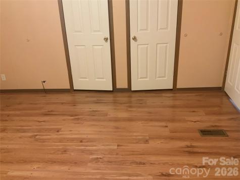 47 Eve Drive Asheville NC 28806