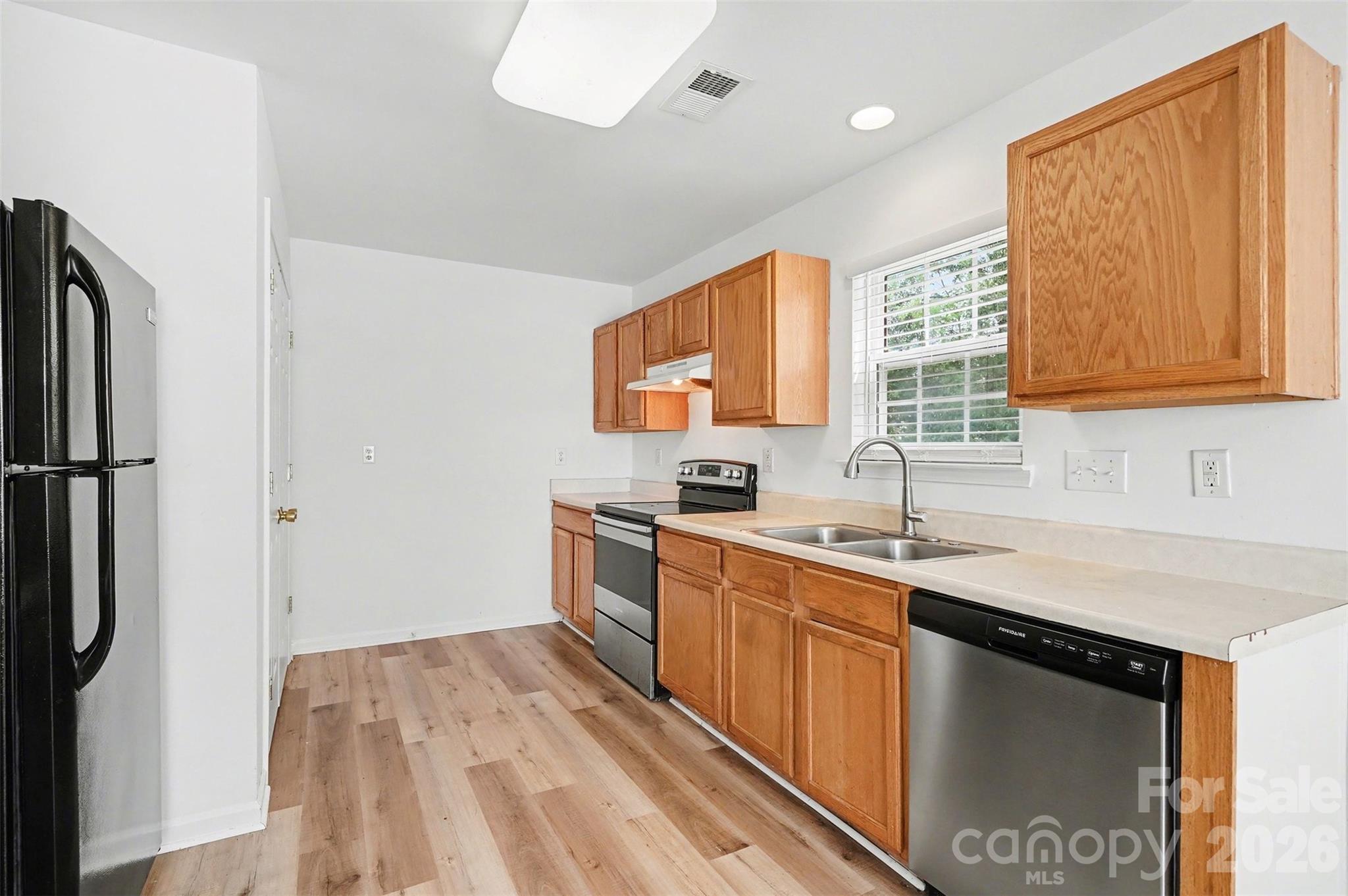 1215 Mcallister Drive Charlotte NC 28216