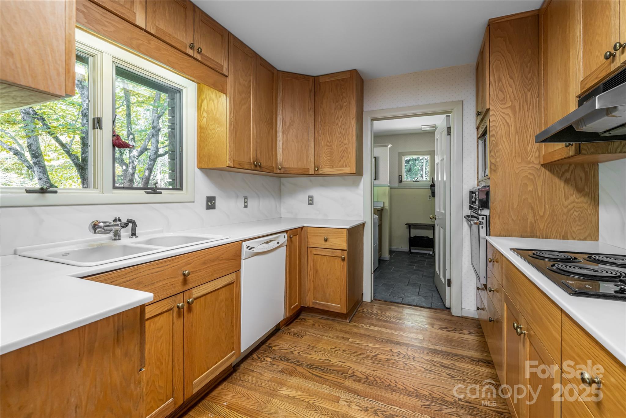 426 Vanderbilt Road Asheville NC 28803