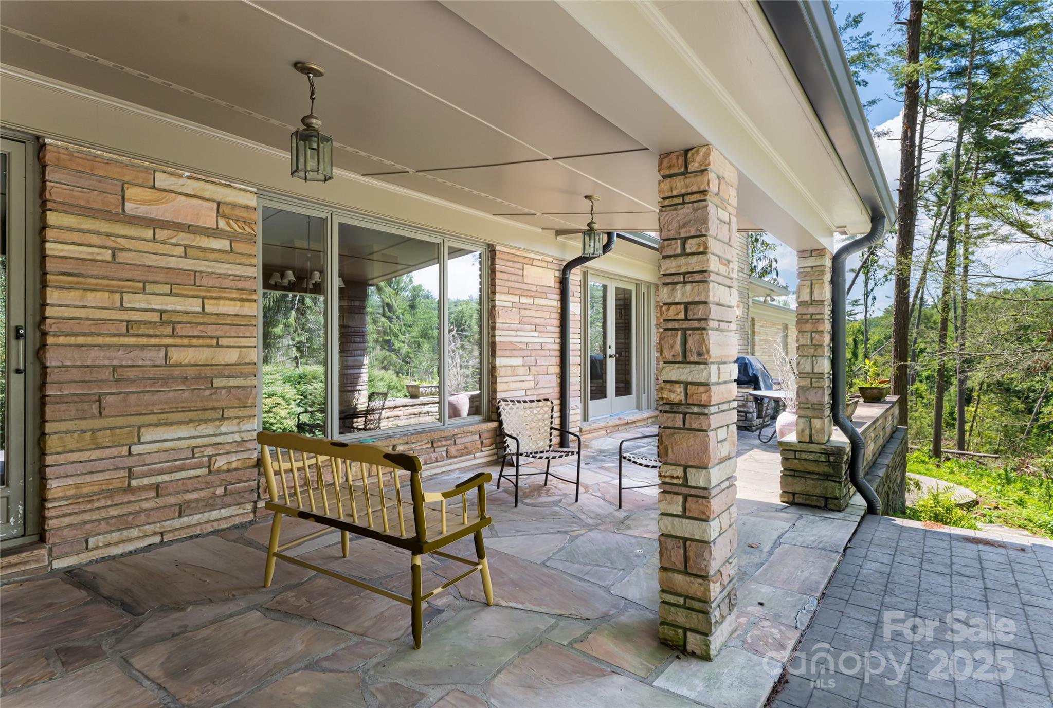 426 Vanderbilt Road Asheville NC 28803