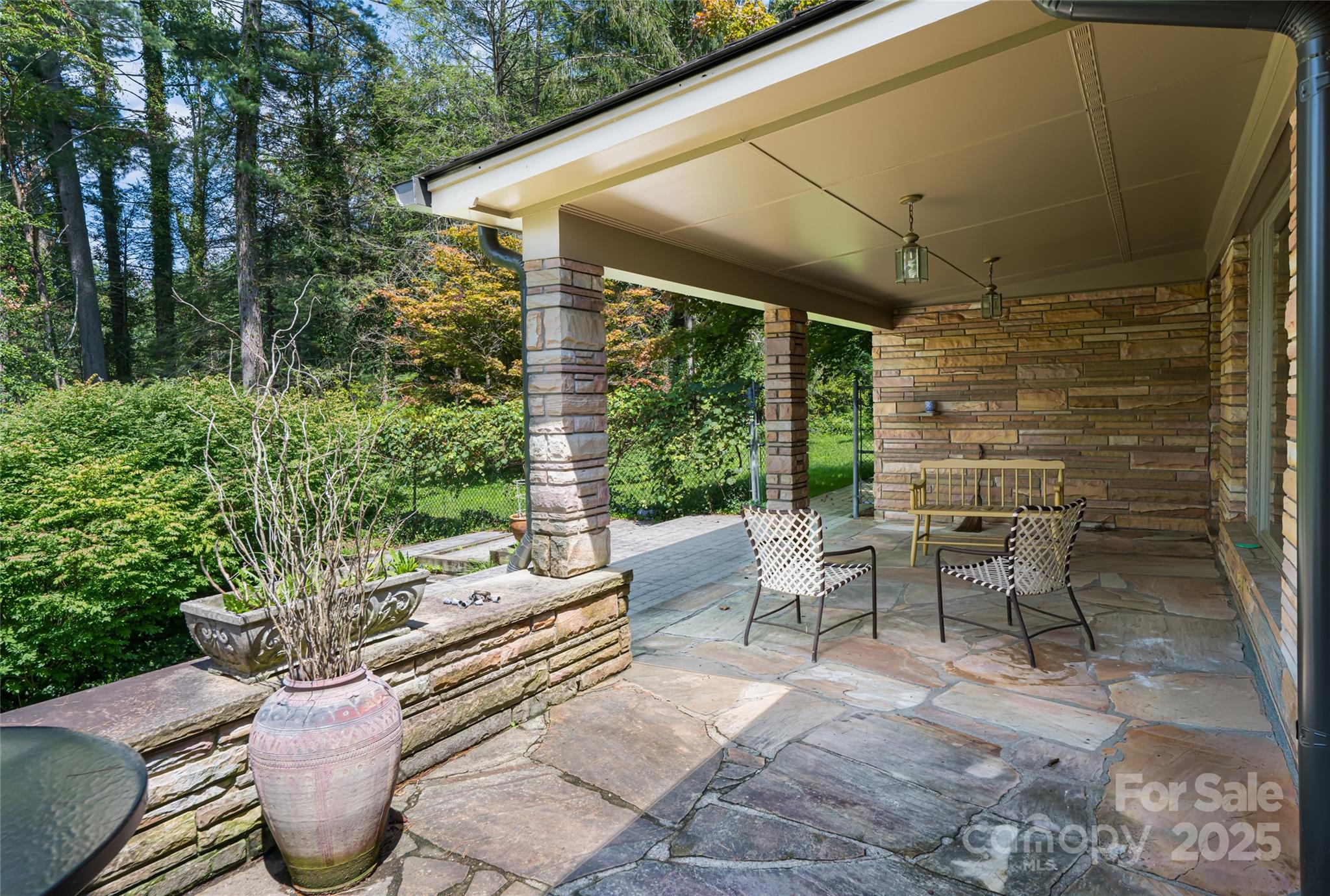 426 Vanderbilt Road Asheville NC 28803