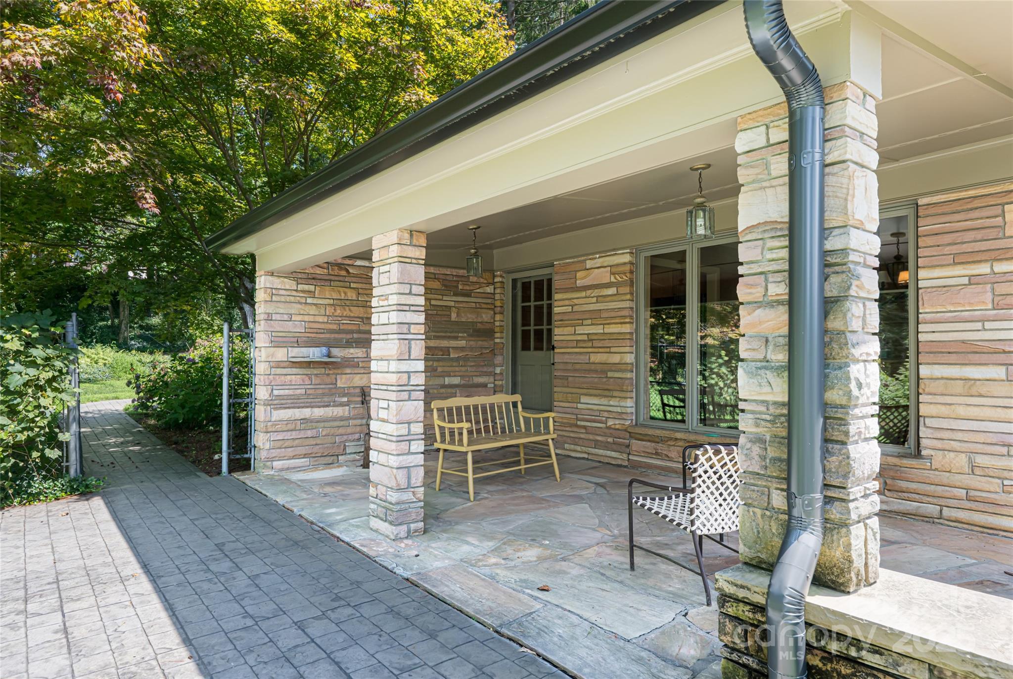 426 Vanderbilt Road Asheville NC 28803