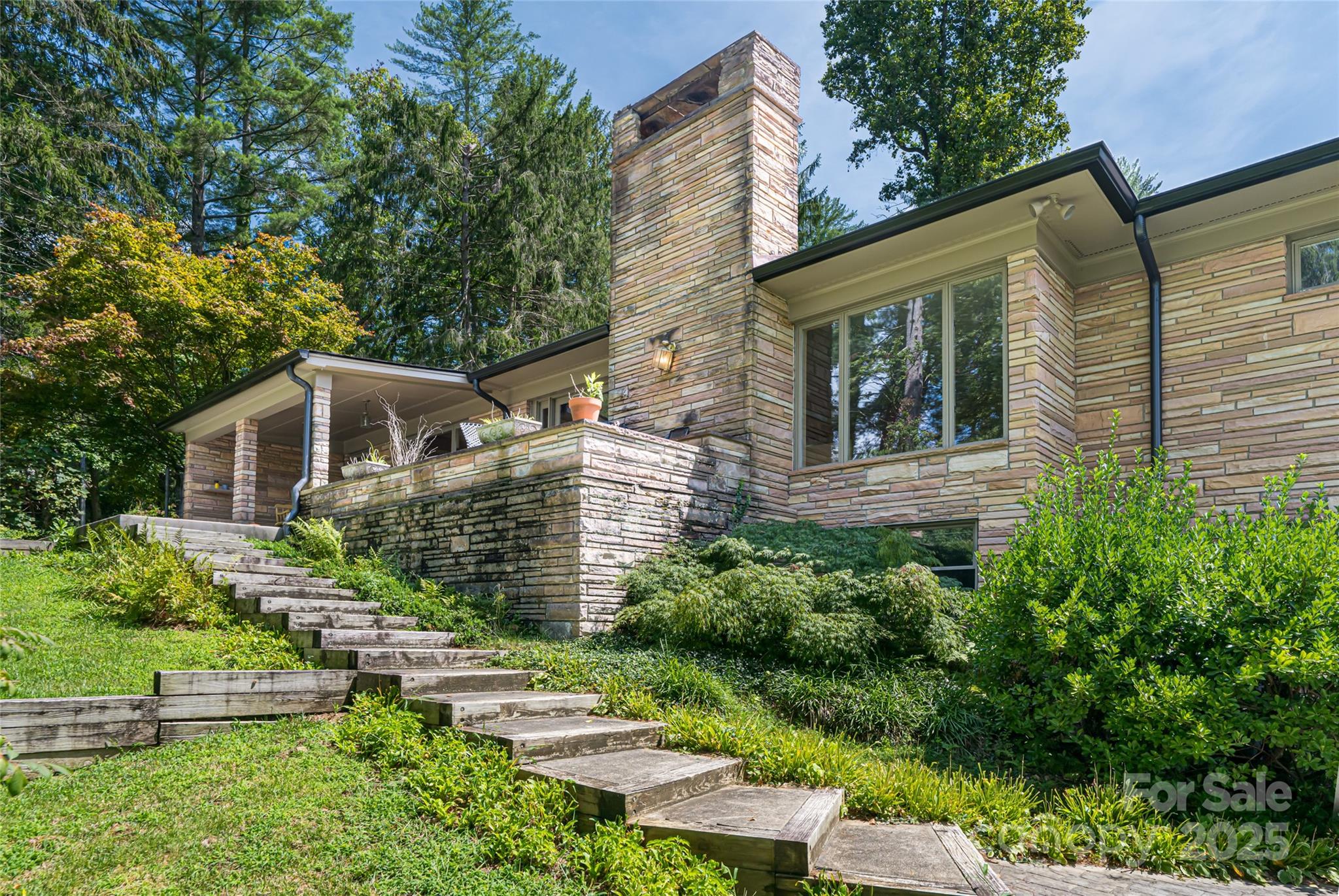 426 Vanderbilt Road Asheville NC 28803