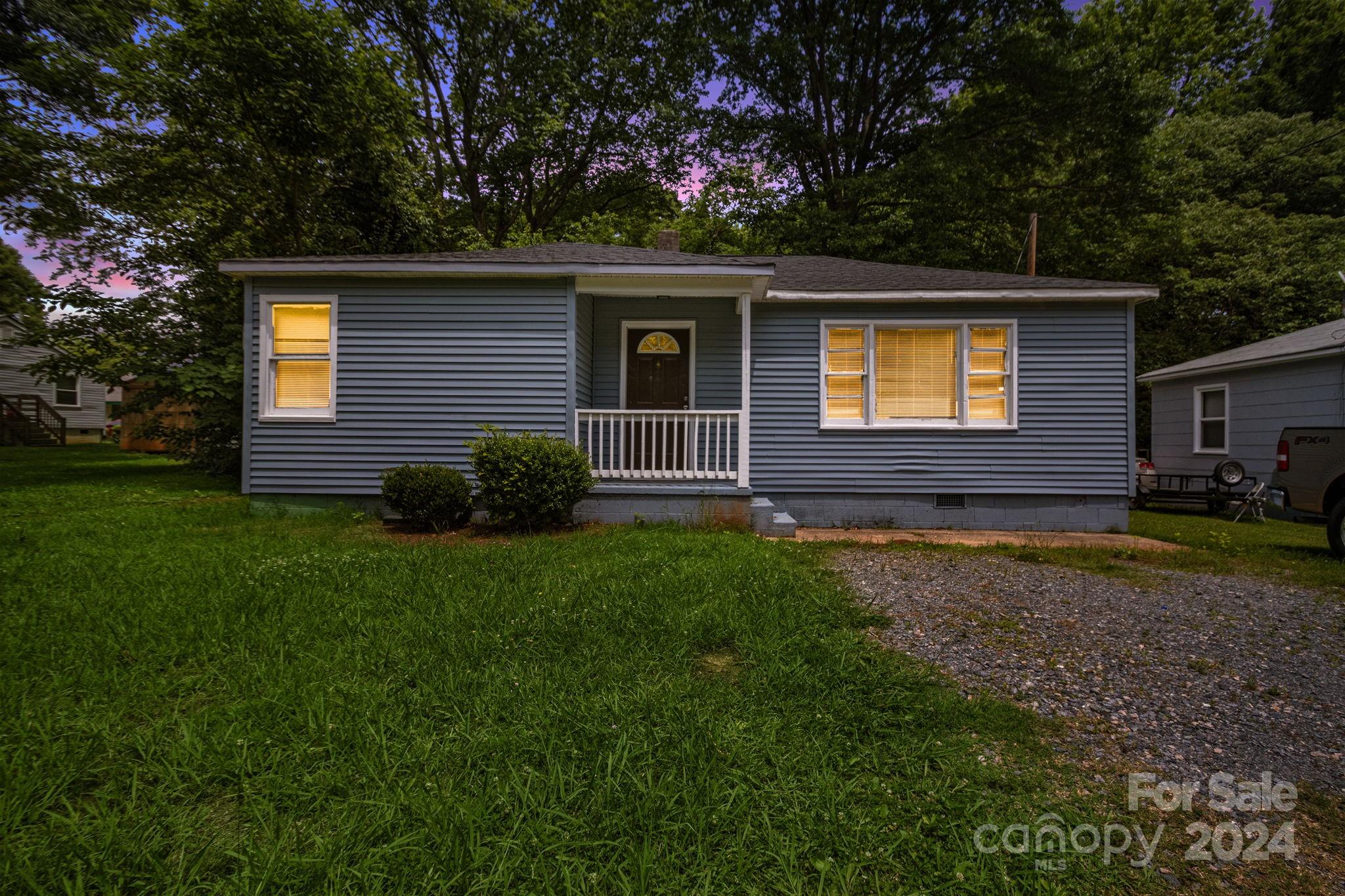 3011 Walter Street Charlotte NC 28208
