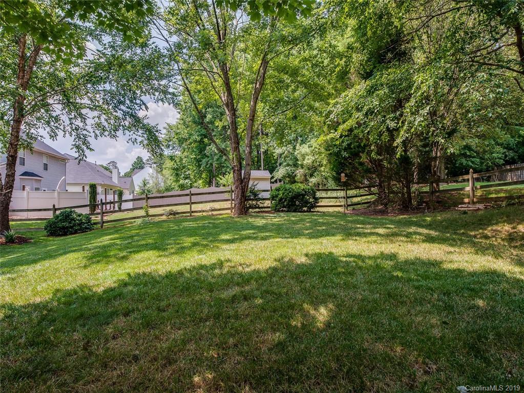 1939 Thornblade Ridge Drive Matthews NC 28105