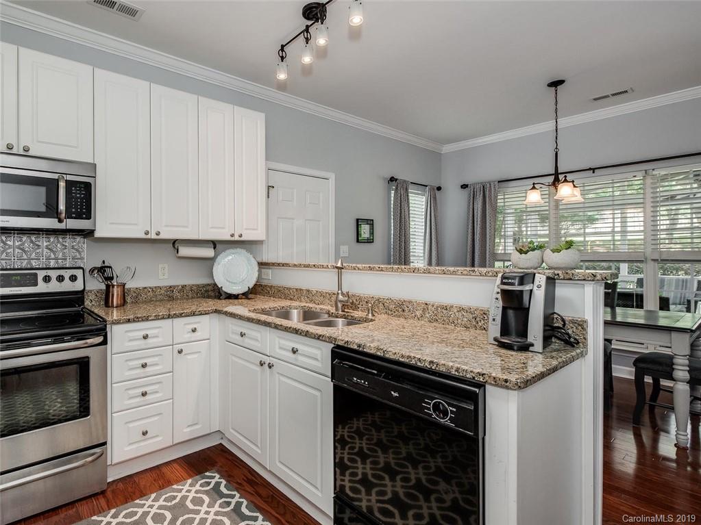 1939 Thornblade Ridge Drive Matthews NC 28105