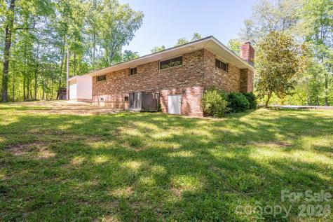2073 Mauney Road Bessemer City NC 28016