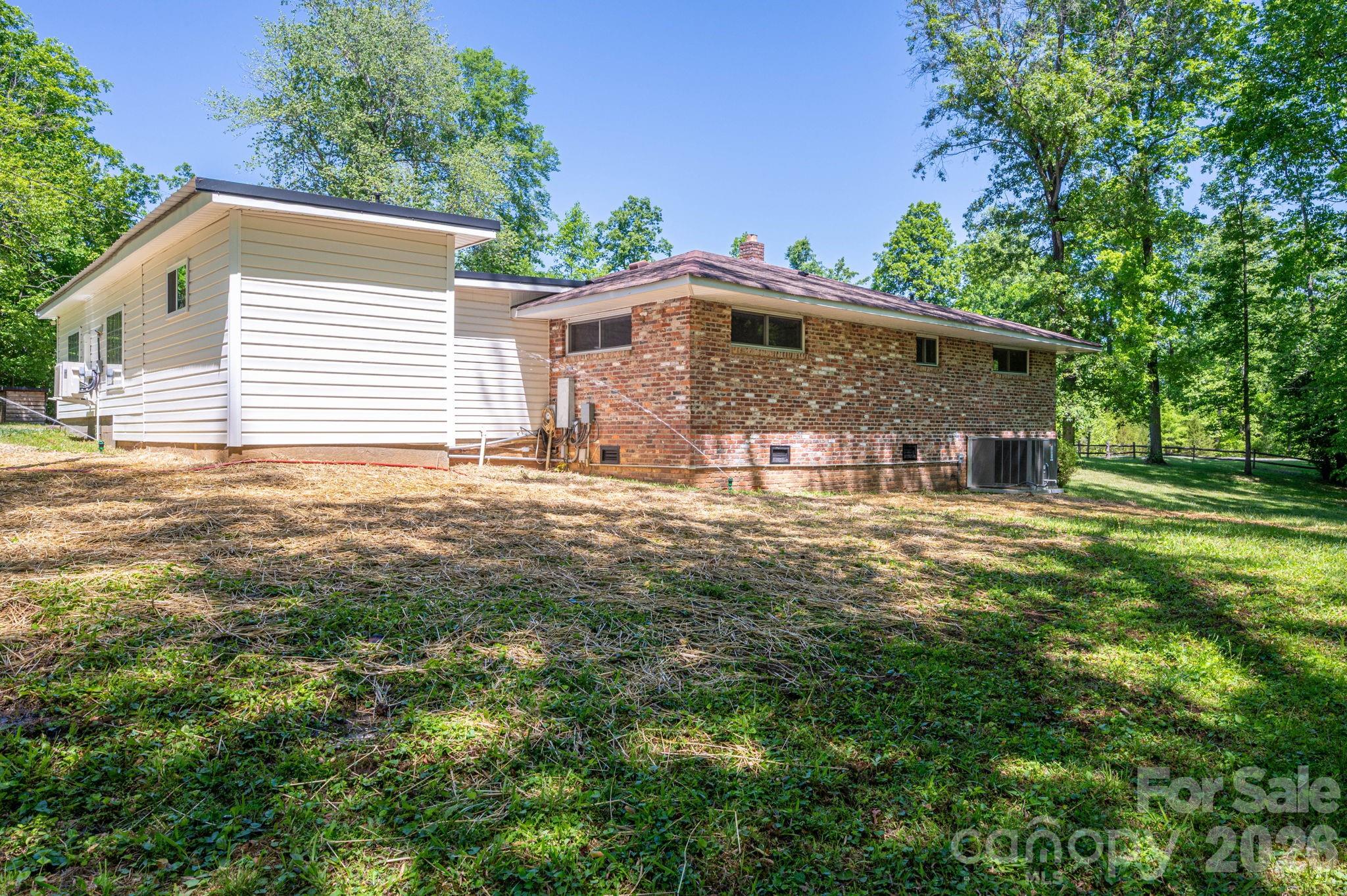 2073 Mauney Road Bessemer City NC 28016