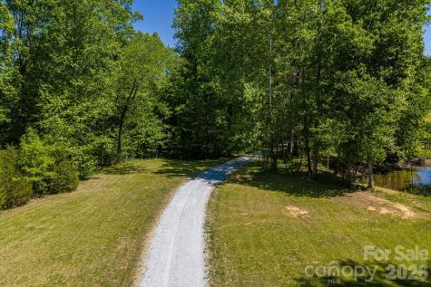 2073 Mauney Road Bessemer City NC 28016