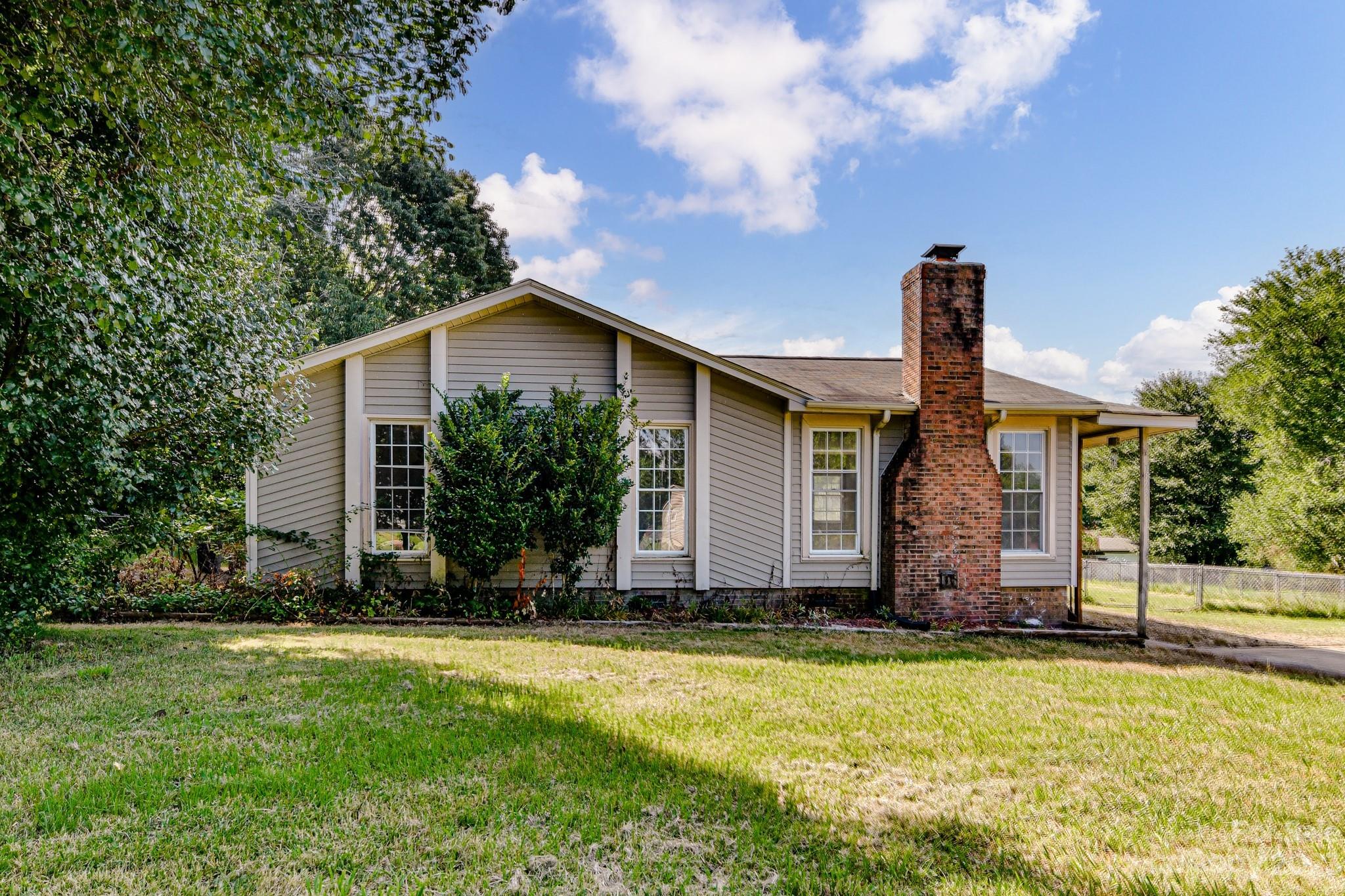 1823 Gray Bark Drive Gastonia NC 28054