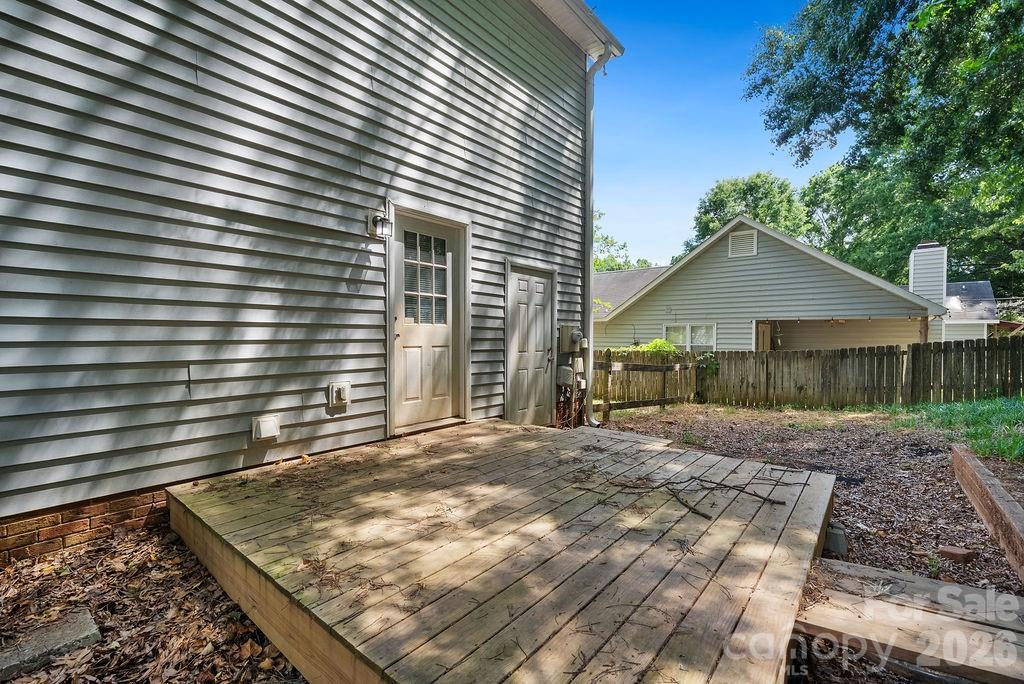 6719 Raeburn Lane Charlotte NC 28227