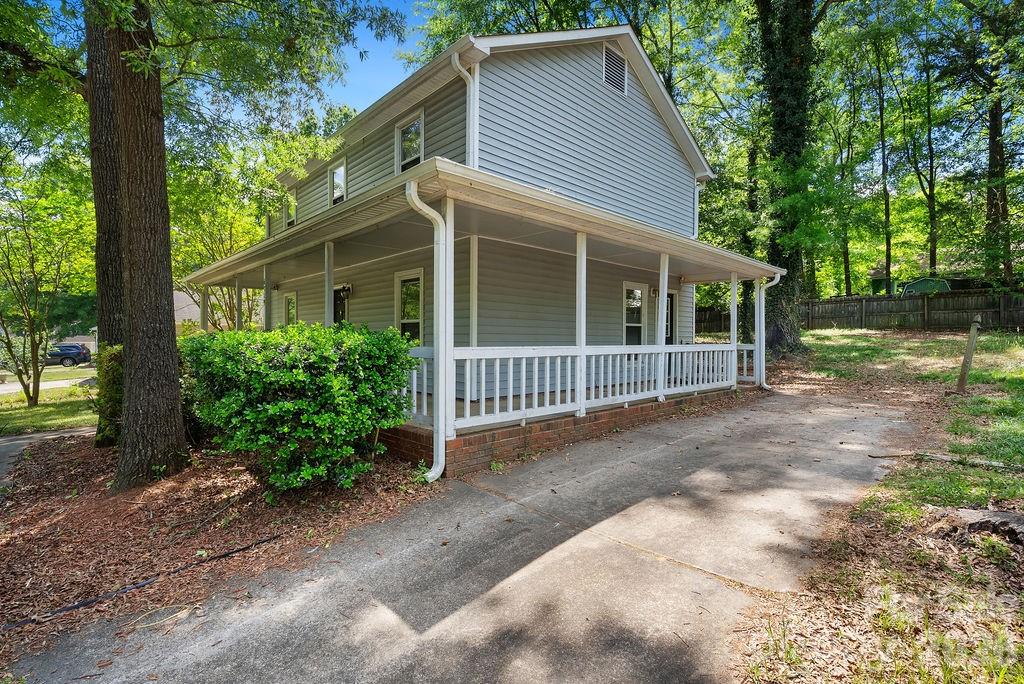 6719 Raeburn Lane Charlotte NC 28227