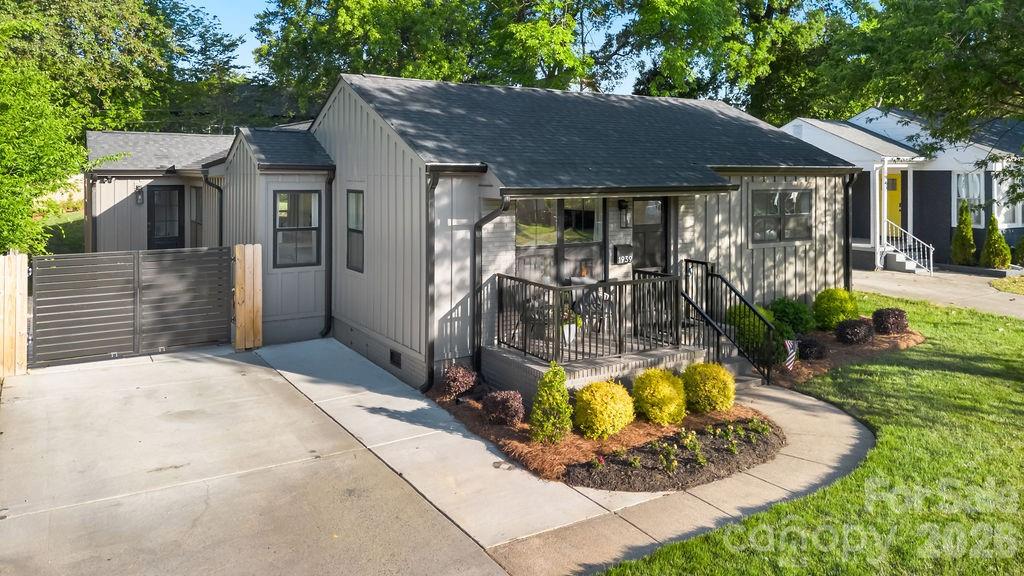 1939 Academy Street Charlotte NC 28205