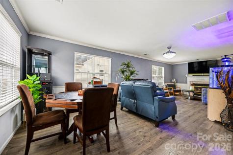 5846 Hewitt Drive Charlotte NC 28269