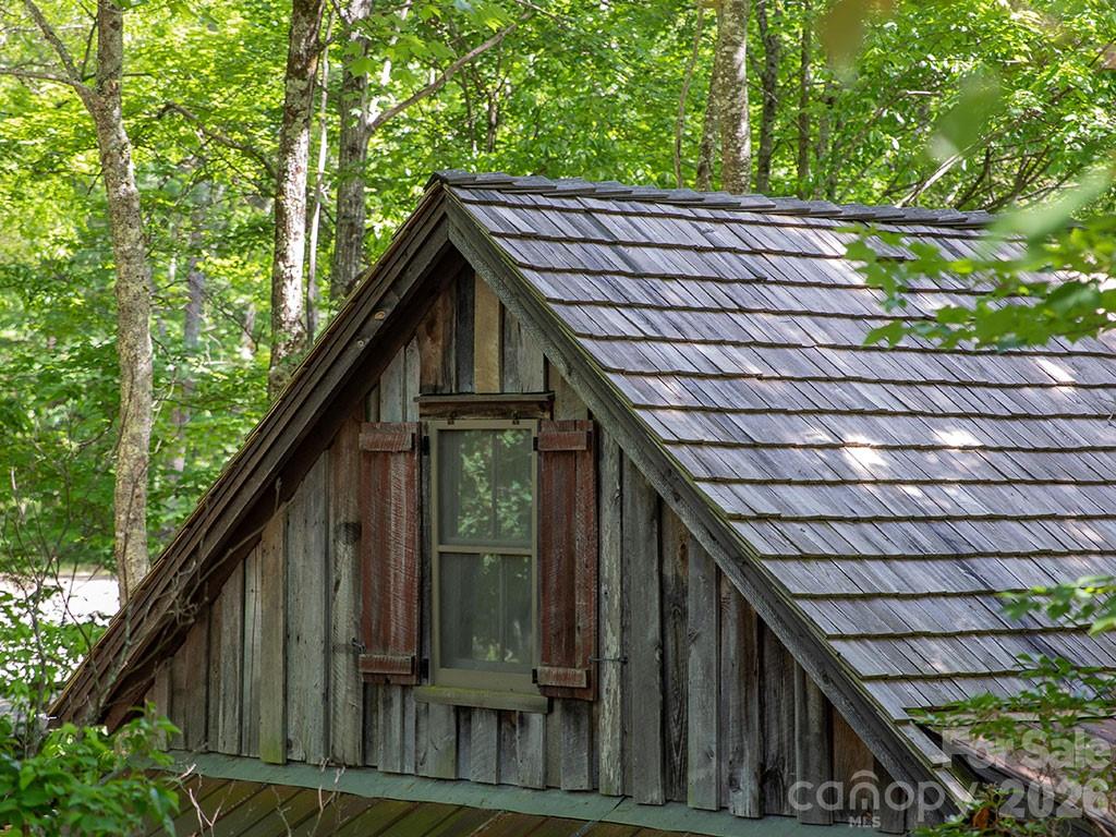 139 (#13) Boarding House Way Sylva NC 28779