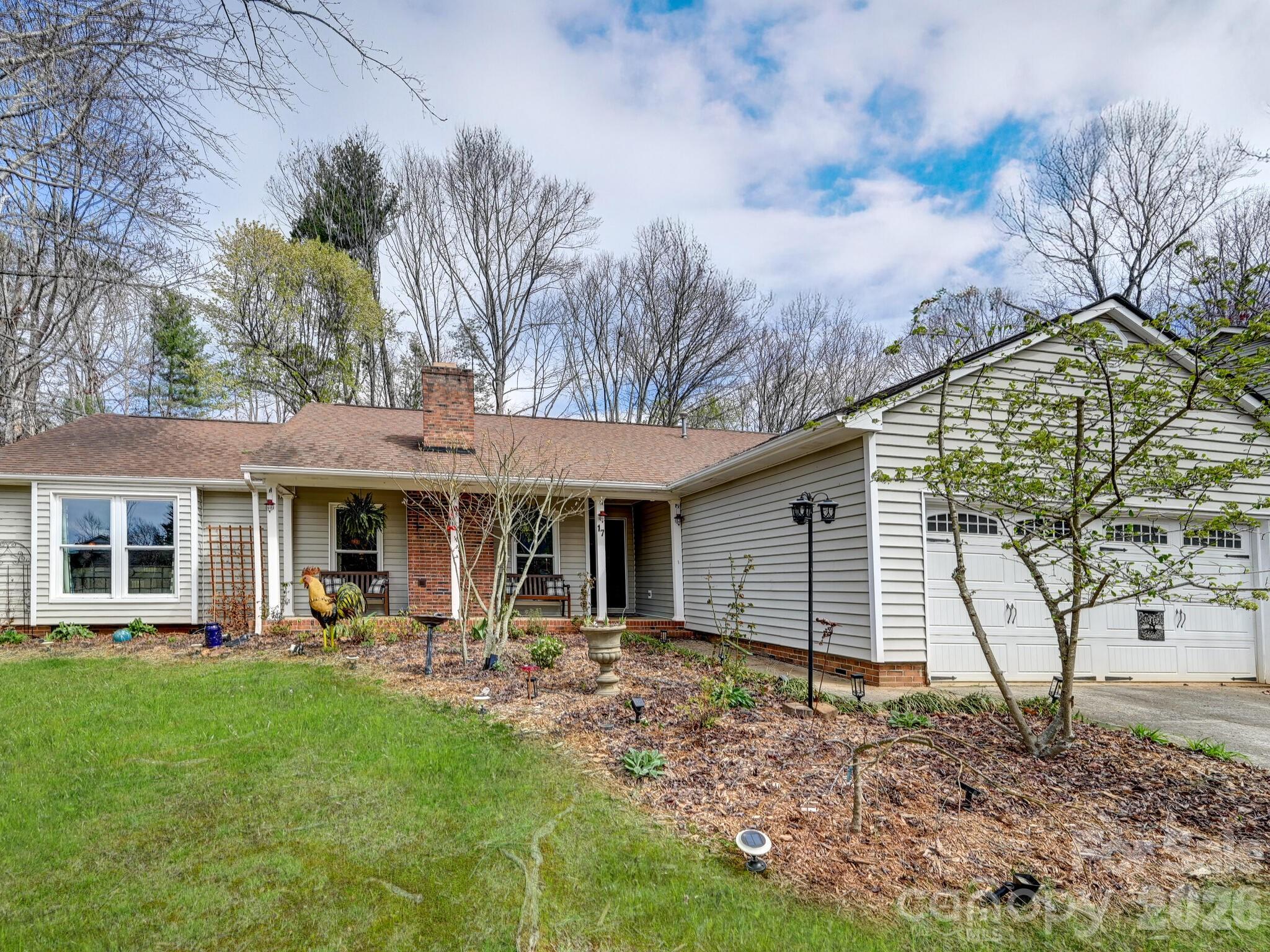 17 Marlwood Court Asheville NC 28804