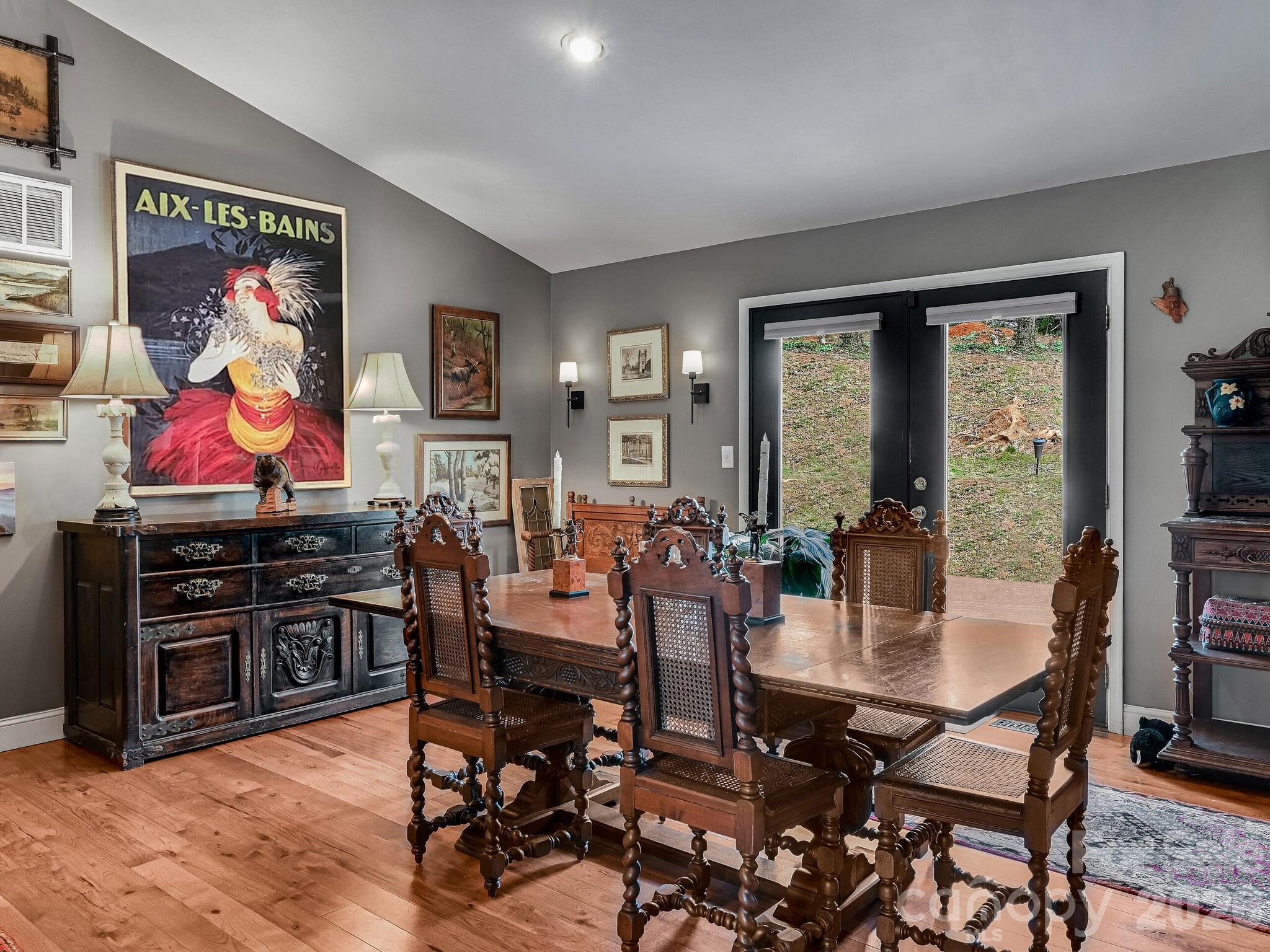 17 Marlwood Court Asheville NC 28804