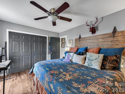 17 Marlwood Court Asheville NC 28804