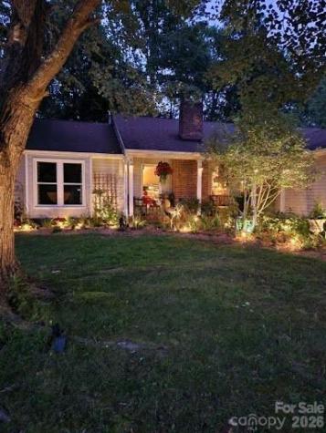 17 Marlwood Court Asheville NC 28804