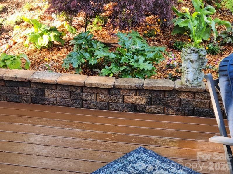 17 Marlwood Court Asheville NC 28804