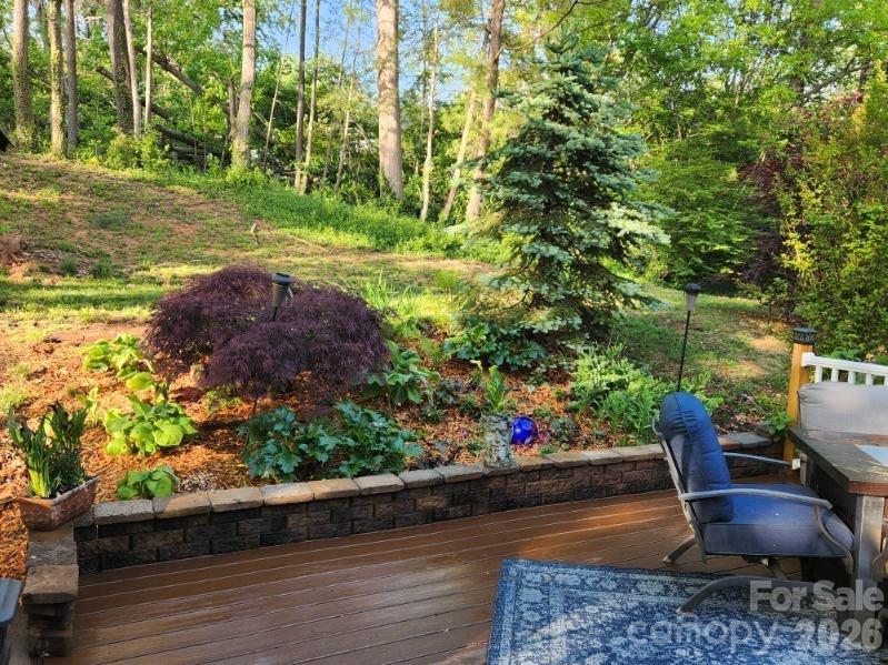 17 Marlwood Court Asheville NC 28804