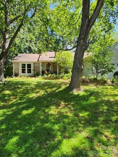 17 Marlwood Court Asheville NC 28804