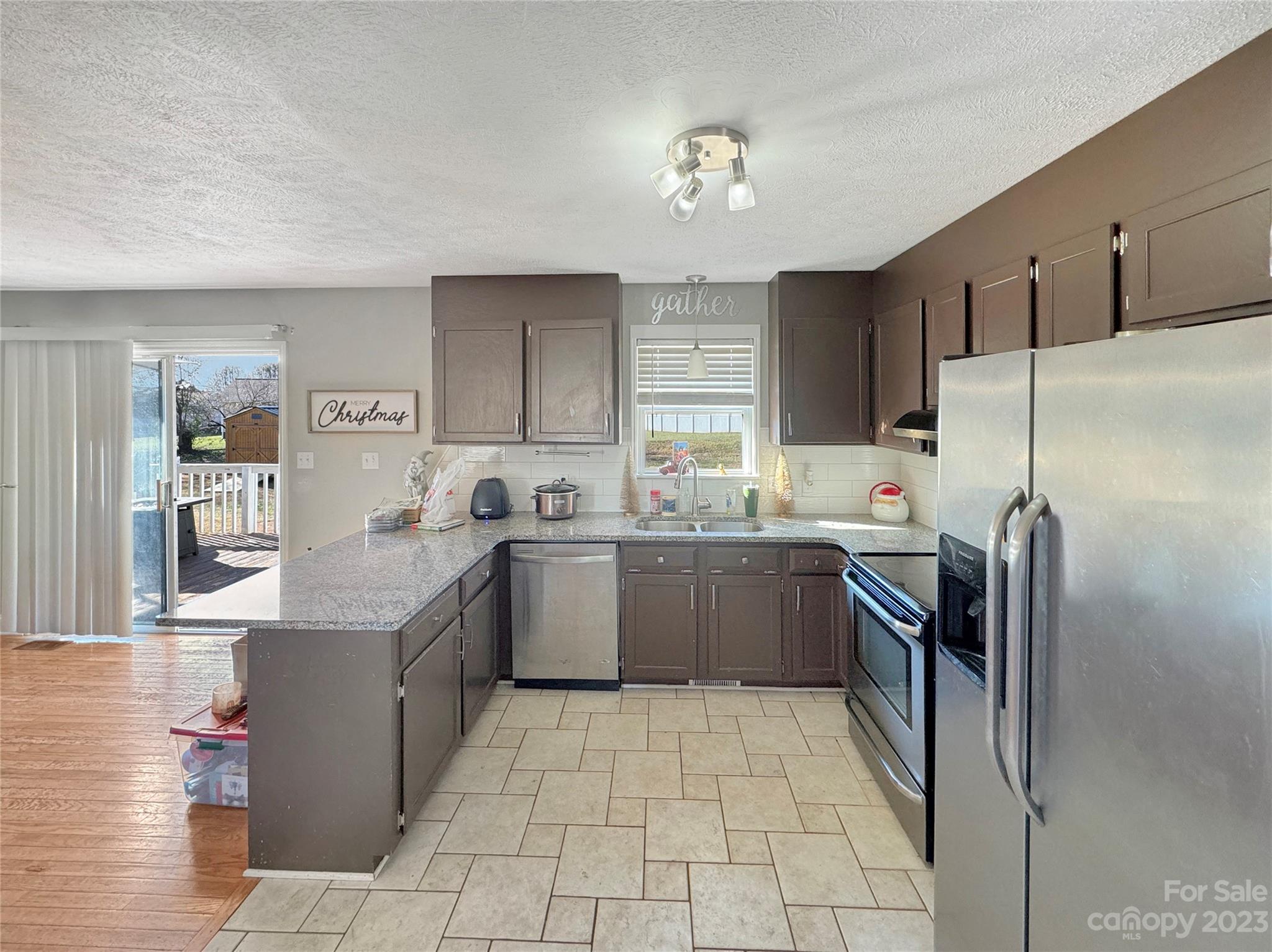 106 Hyde Lane Statesville NC 28625