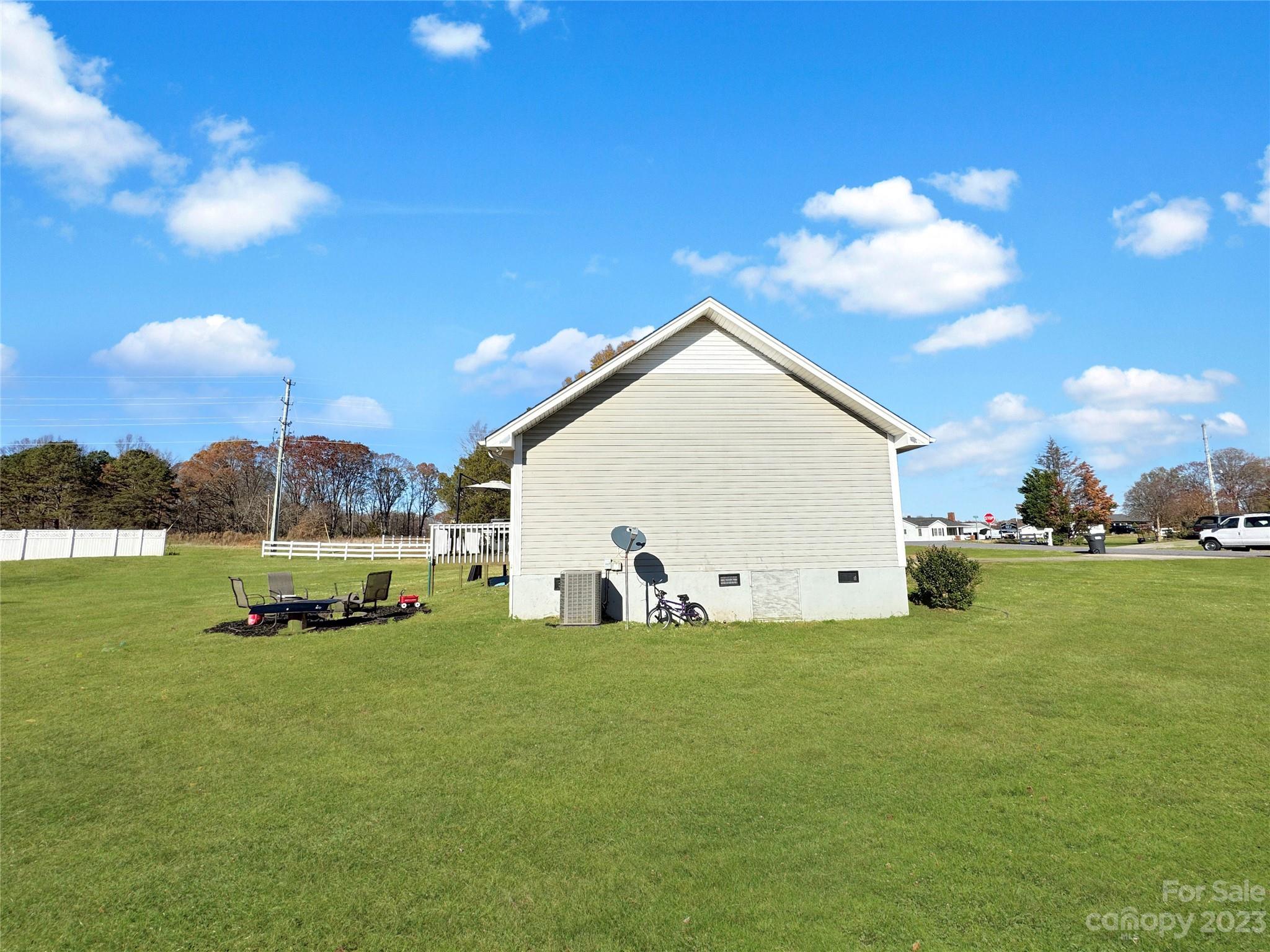 106 Hyde Lane Statesville NC 28625
