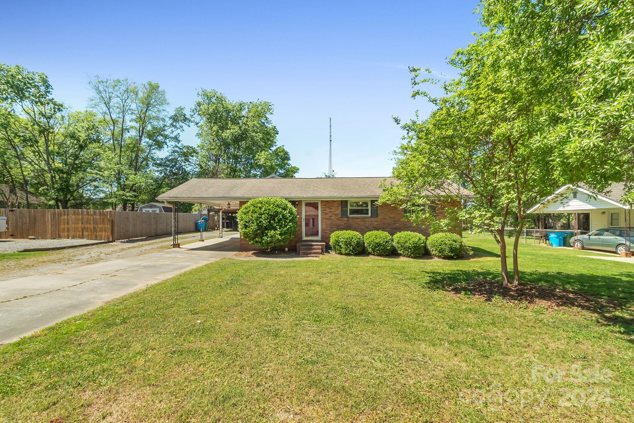 806 Cone Avenue Pineville NC 28134